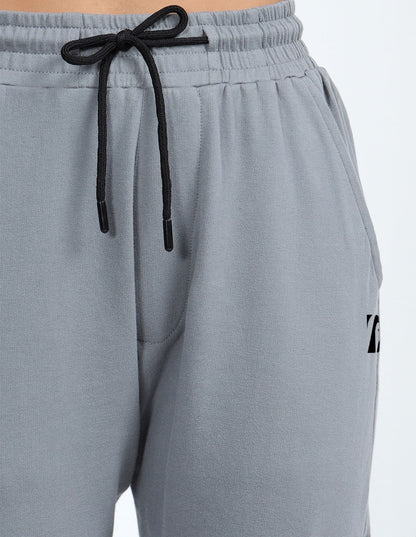 Urban Trek Cargo Joggers - Women